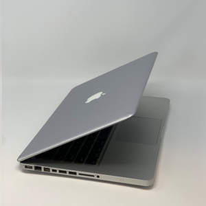 Apple MacBook Pro 13″ – 256GB SSD 8GB i5 3.1Ghz Turbo MacOS Catalina Ready